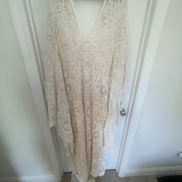 Spell & the Gypsy Tamsin Bohemian Lace Coastal Wedding Gown BNWT - Picture 11 of 17